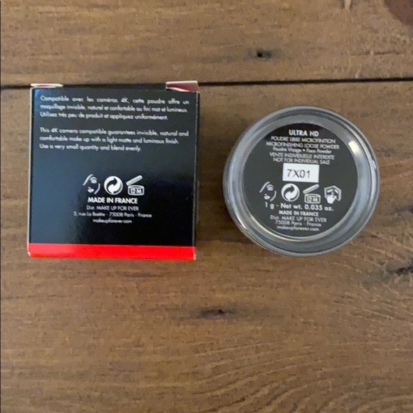 Makeup forever ultra hd loose powder - Picture 2 of 3